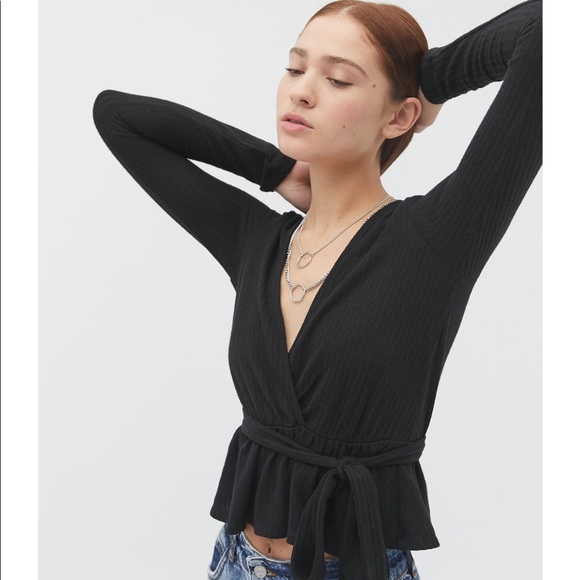 UO Wrap Top - Picture 7 of 7